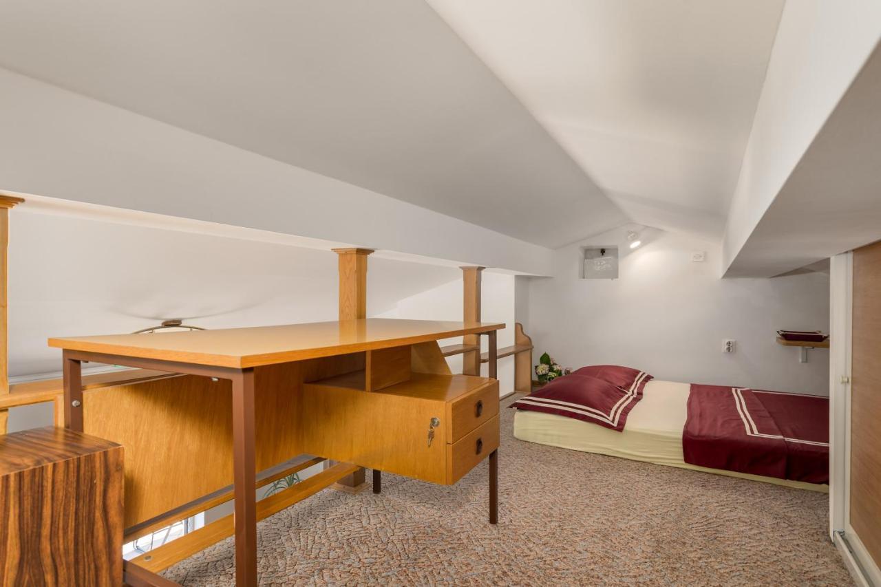 Apartment Magda With A Parking Space And Sea View Rijeka Ngoại thất bức ảnh